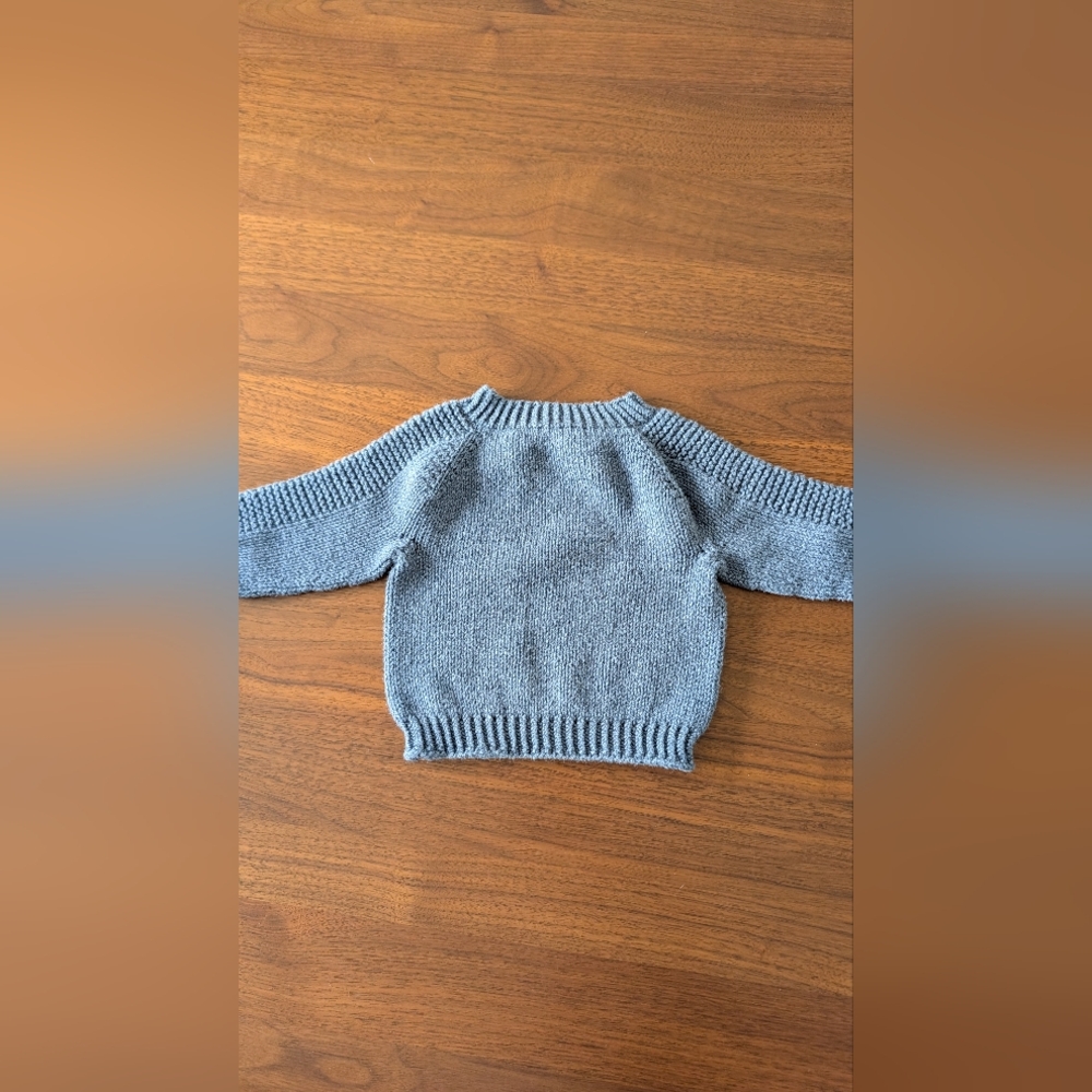 Light Blue Crew Neck Sweater with Textured Knit